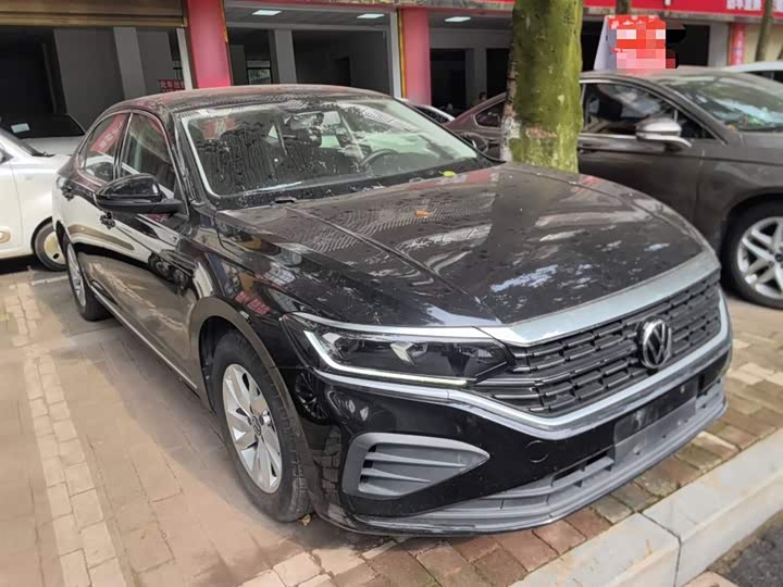 Фото 4 - Volkswagen Passat