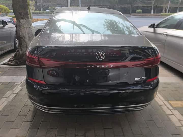Фото 6 - Volkswagen Passat