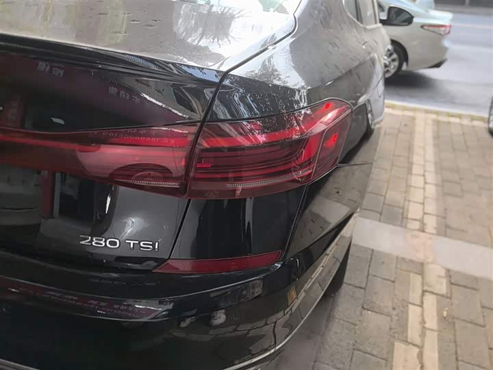 Фото 8 - Volkswagen Passat