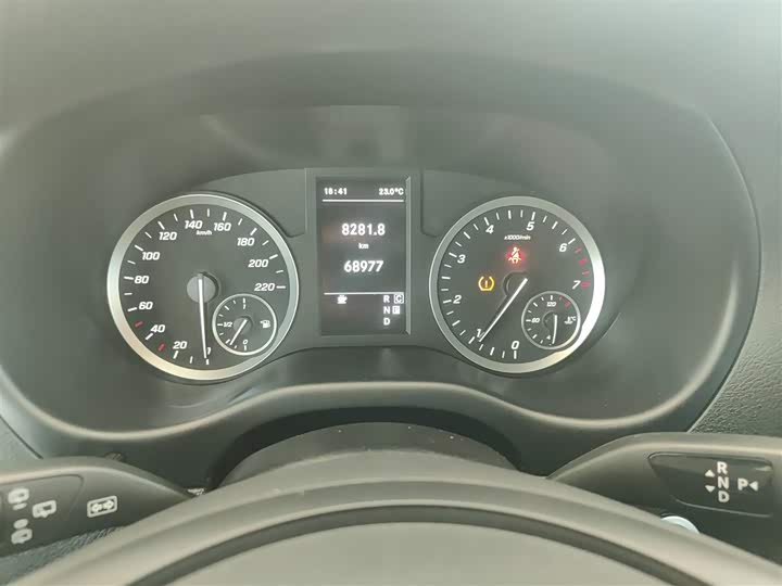 Фото 12 - Mercedes-Benz Vito