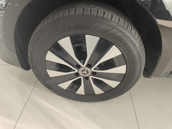 Фото 23 - Mercedes-Benz Vito