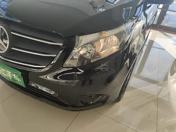 Фото 24 - Mercedes-Benz Vito