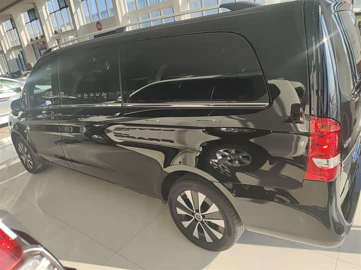 Фото 5 - Mercedes-Benz Vito