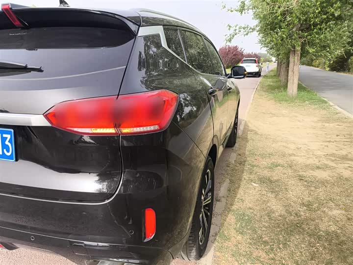 Фото 8 - Wey VV6