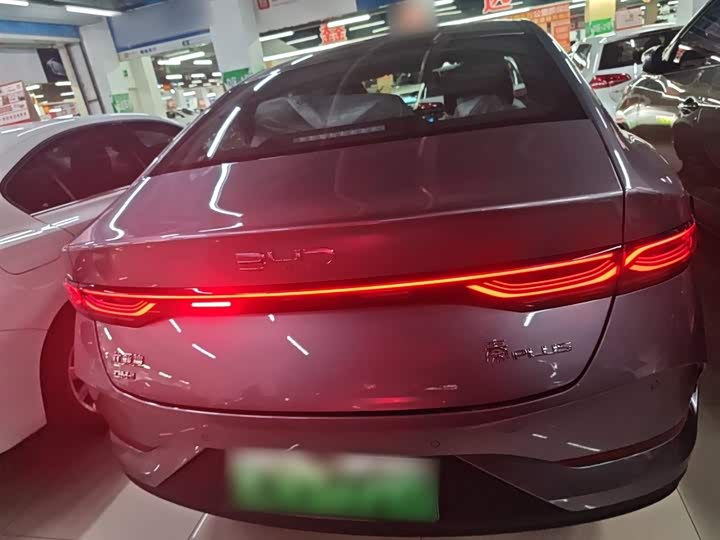 Фото 6 - BYD Qin Plus