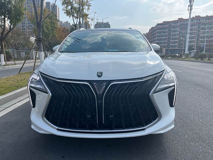 Фото 2 - Dongfeng Forthing Yacht