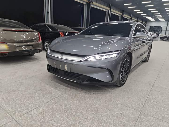 Фото 2 - BYD Han