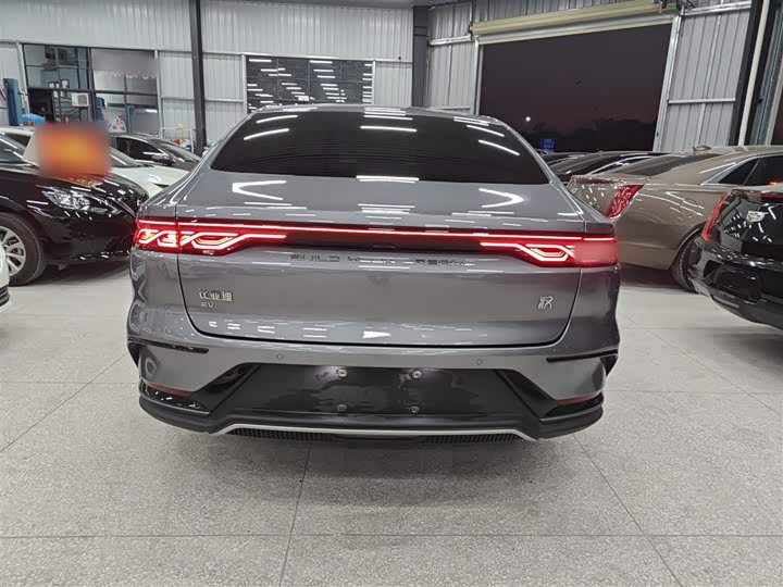 Фото 6 - BYD Han