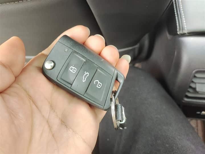 Фото 9 - Jetta VS7