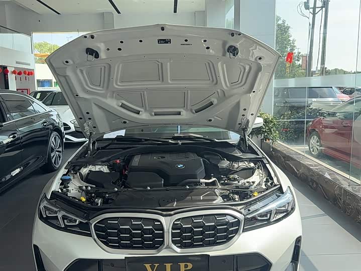 Фото 14 - BMW 3 Series