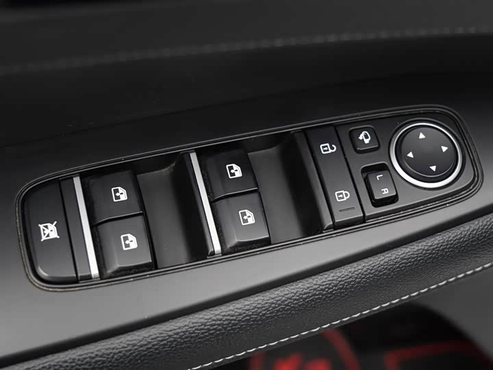 Фото 10 - Kia K3