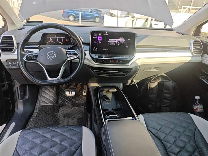 Фото 10 - Volkswagen ID.6 Crozz