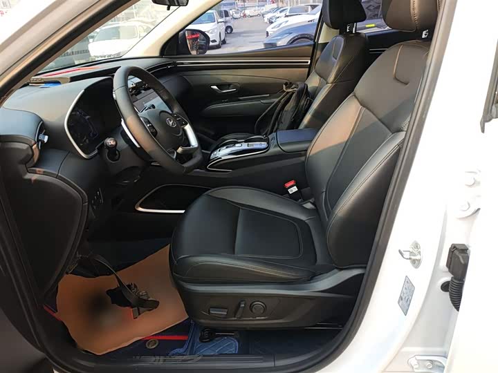 Фото 15 - Hyundai Tucson L