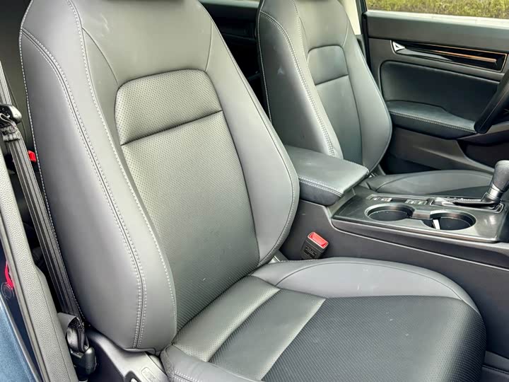 Фото 13 - Honda Civic