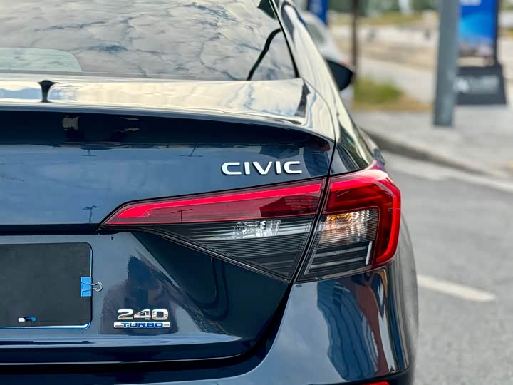 Фото 6 - Honda Civic