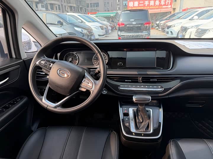 Фото 10 - GAC Trumpchi M6