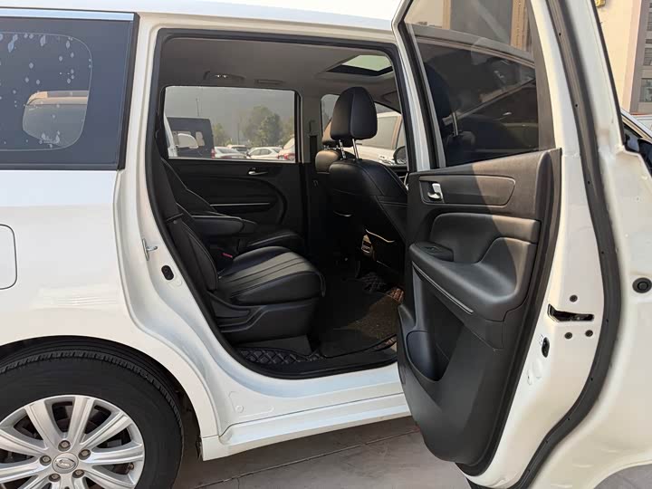 Фото 8 - GAC Trumpchi M6