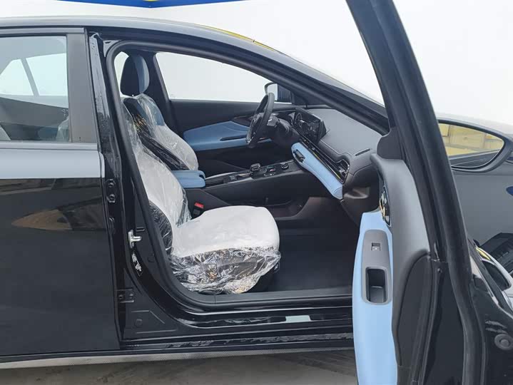 Фото 8 - GAC Trumpchi Empow R