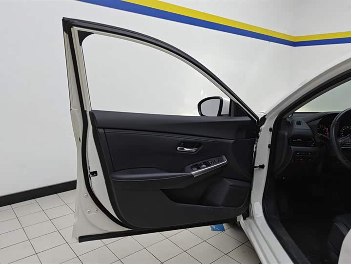 Фото 7 - Nissan Sylphy