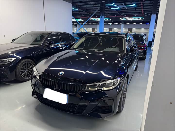 Фото 1 - BMW 3 Series