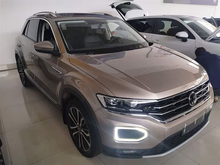 Фото 4 - Volkswagen T-Roc