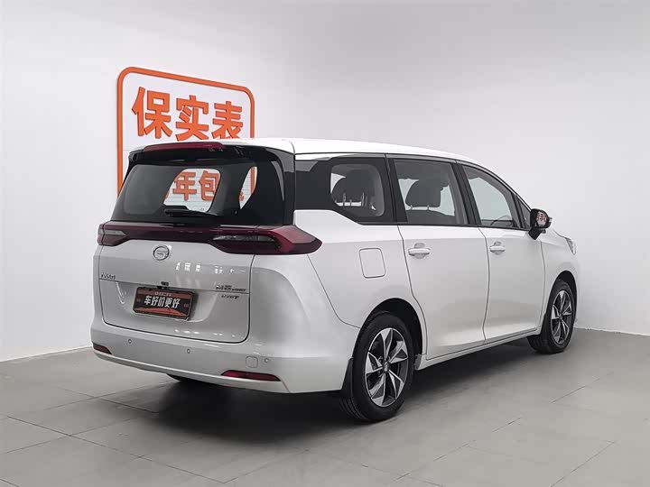 Фото 2 - GAC Trumpchi M6