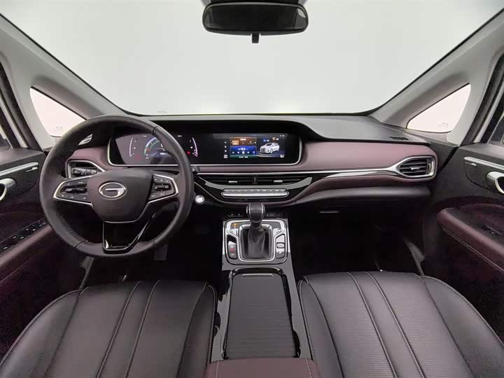 Фото 5 - GAC Trumpchi M6