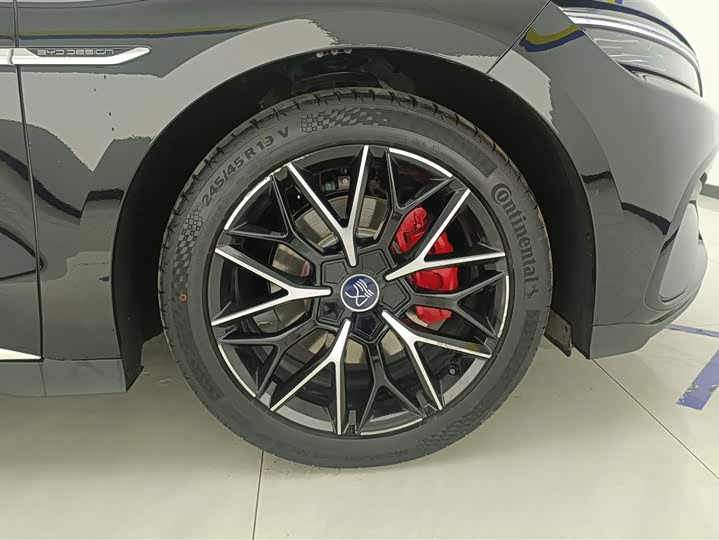 Фото 6 - BYD Han