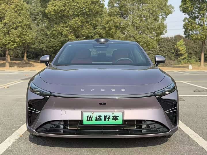 Фото 2 - Exeed Sterra ES