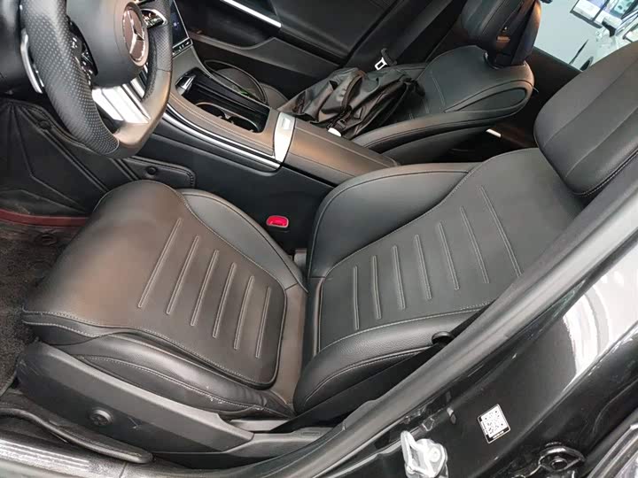 Фото 15 - Mercedes-Benz C-Class