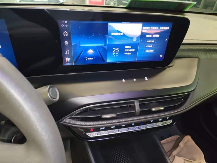 Фото 13 - Buick Verano