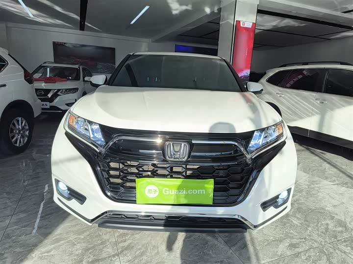 Фото 3 - Honda UR-V