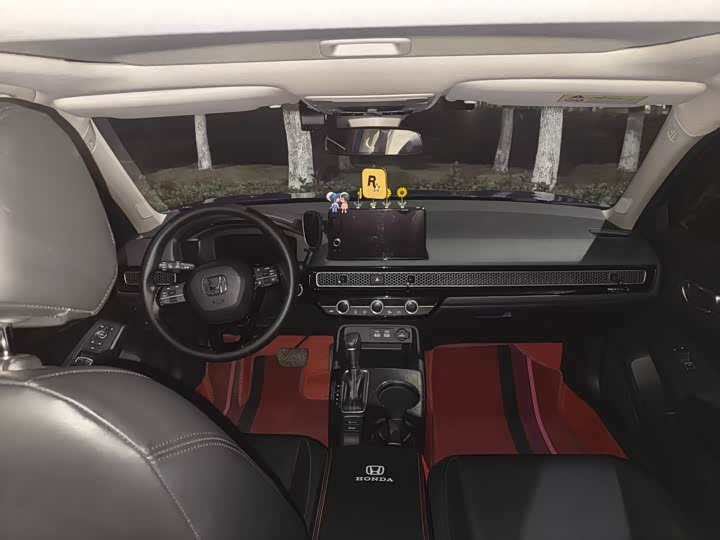 Фото 9 - Honda Civic