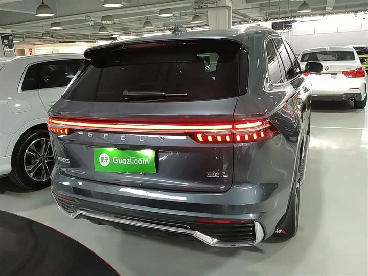 Фото 6 - Geely Monjaro