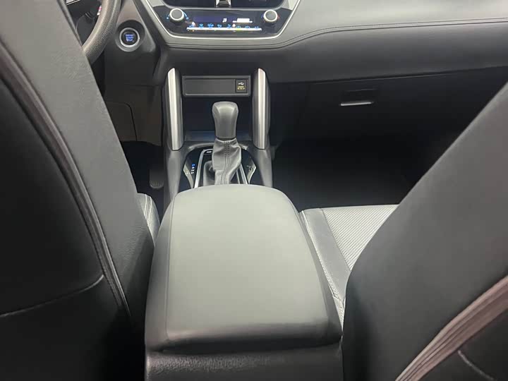 Фото 15 - Toyota Frontlander