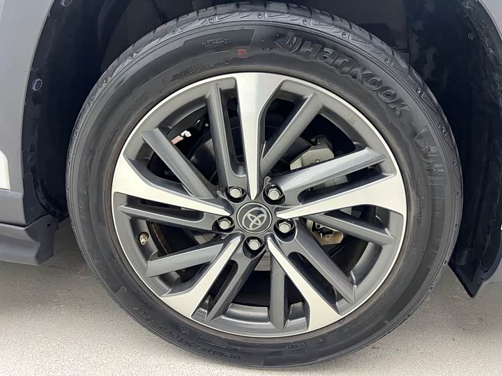 Фото 31 - Toyota Frontlander