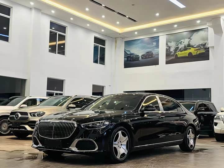 Фото 1 - Mercedes-Benz Maybach S-Class