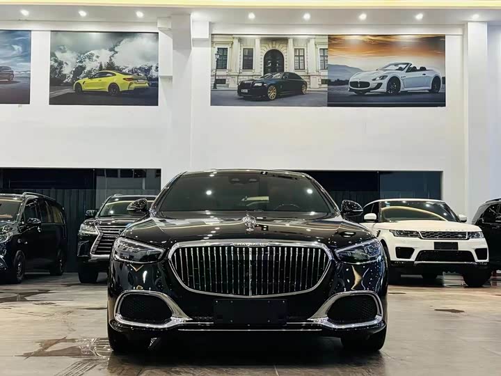 Фото 2 - Mercedes-Benz Maybach S-Class