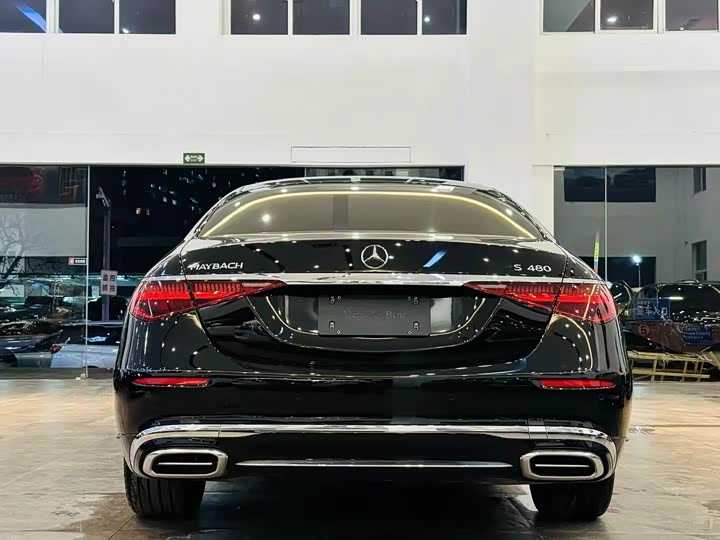 Фото 5 - Mercedes-Benz Maybach S-Class