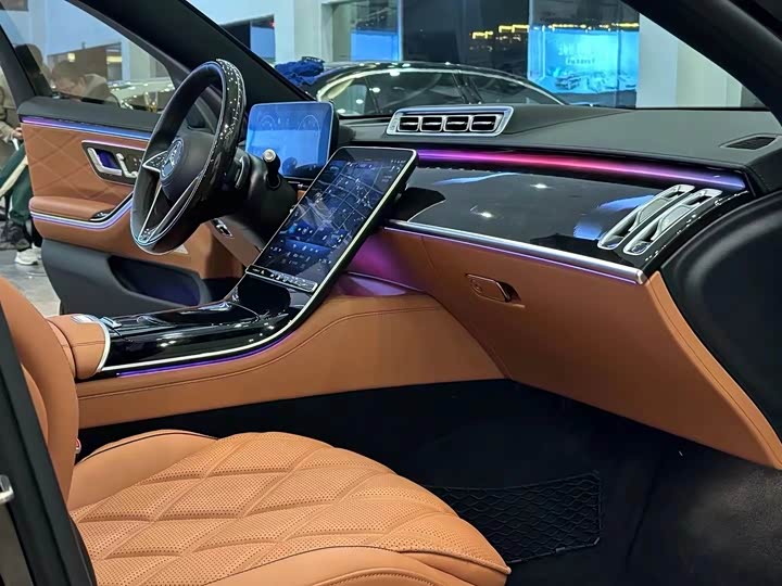 Фото 7 - Mercedes-Benz Maybach S-Class