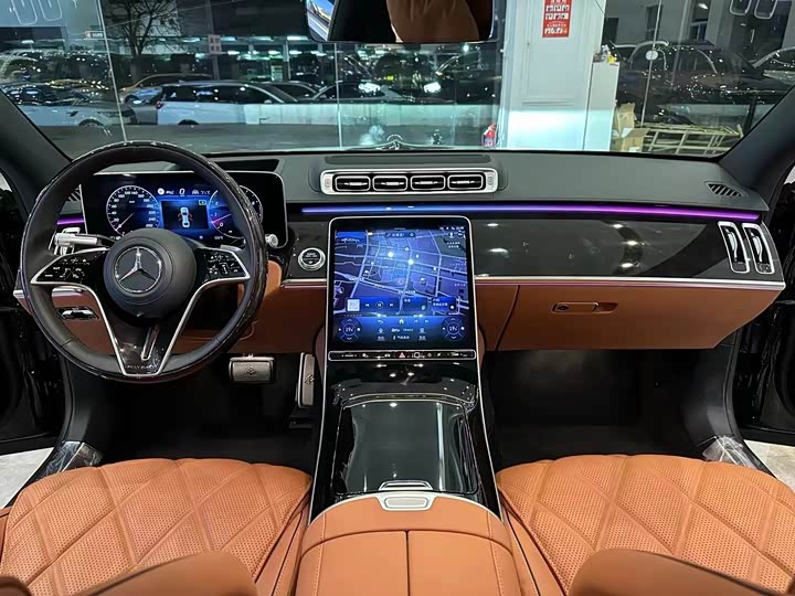 Фото 9 - Mercedes-Benz Maybach S-Class