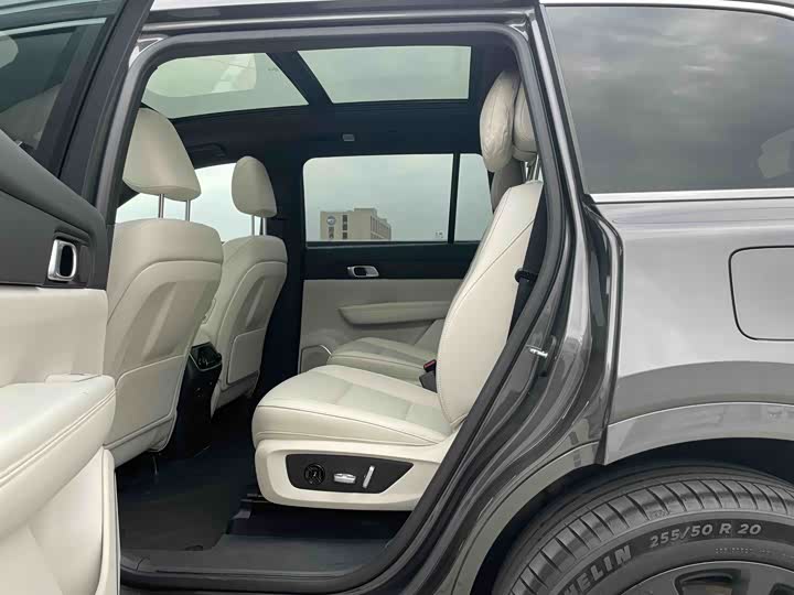 Фото 7 - LiXiang One