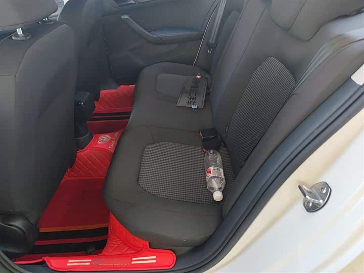 Фото 14 - Volkswagen Santana