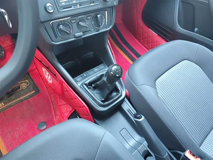 Фото 6 - Volkswagen Santana