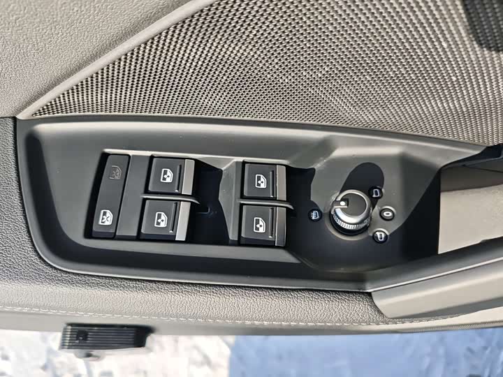 Фото 15 - Audi A3