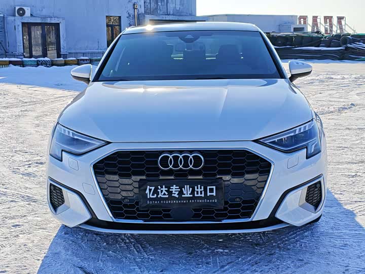 Фото 2 - Audi A3