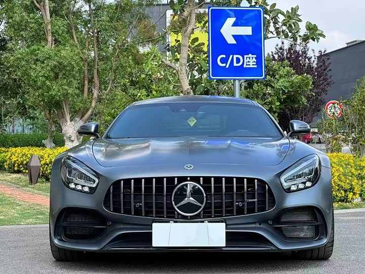 Фото 2 - Mercedes-Benz AMG GT
