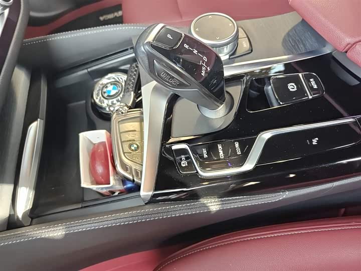 Фото 12 - BMW 5 Series