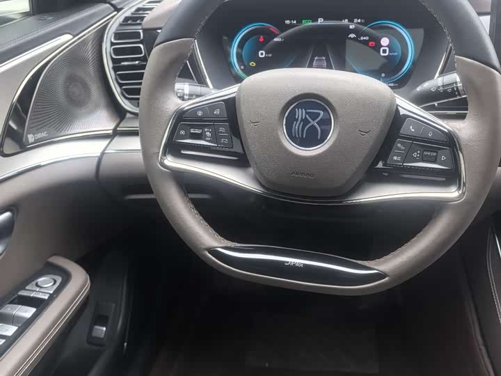 Фото 10 - BYD Han