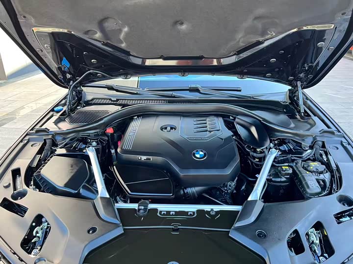 Фото 20 - BMW 5 Series